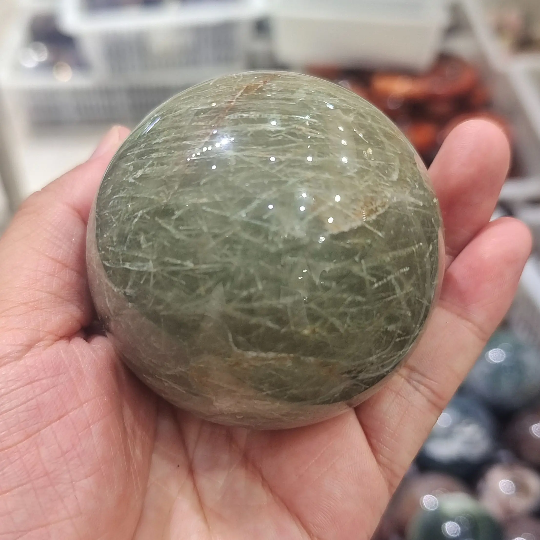

1pcs Natural quartz Green crystal green Ghost ball ornaments home decoration Reiki Healing Green Rutile quartz Home Decor