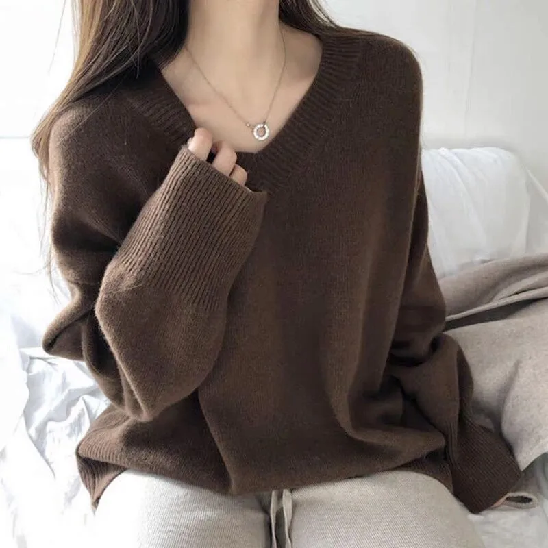 

Autumn and winter bottoming shirt lazy wind advanced design sense V-neck sweater pullover women's knitwear solid color