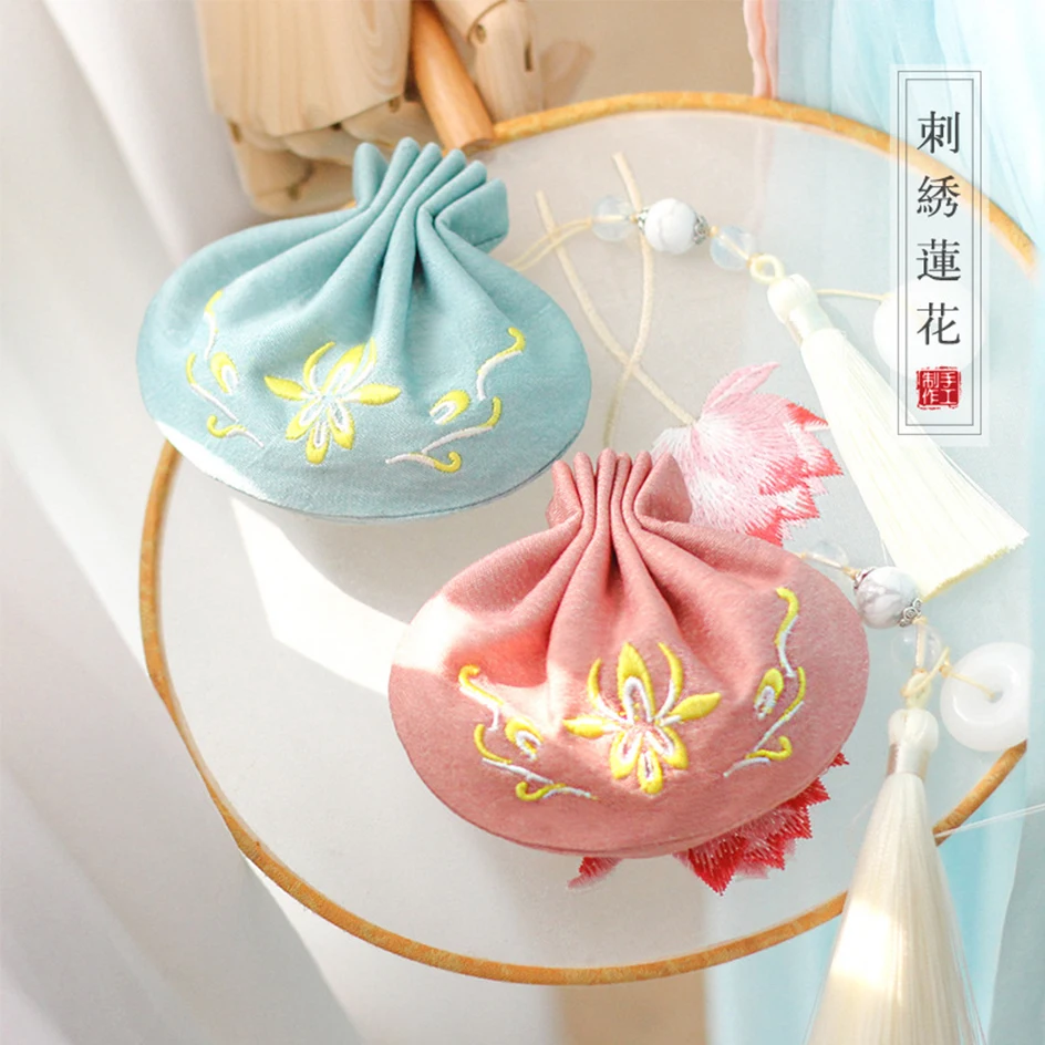 

Embroidered Lotus Drawstring Bag Women Vintage Chinese Style Sachet Pouch Jewelry Storage Bag Hanfu Tassel Pendant Gift Bag
