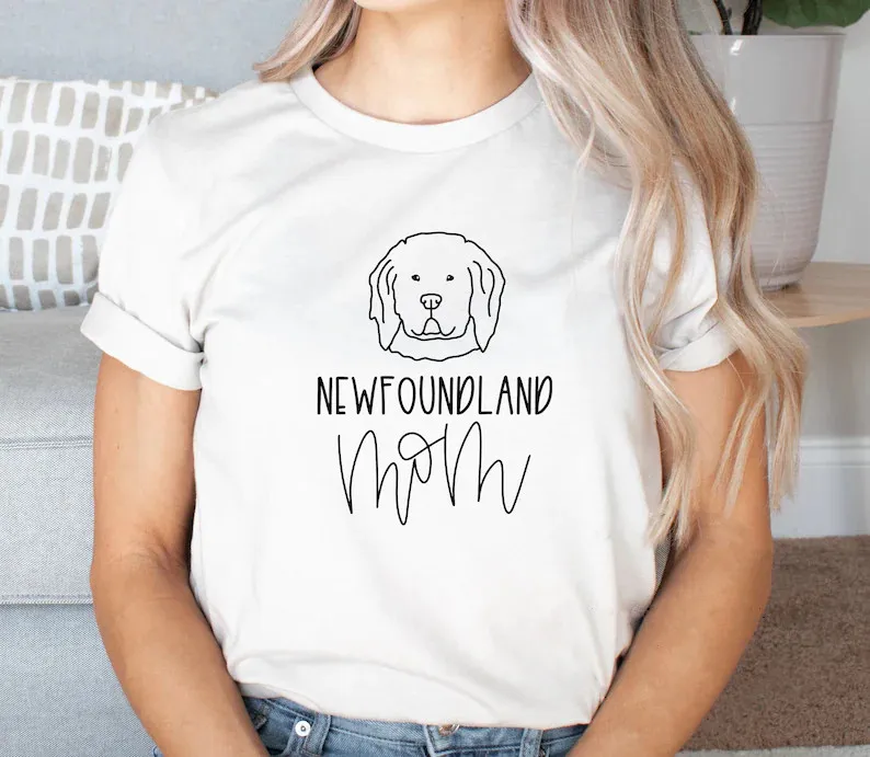 

NEWFOUNDLAND Mom T-Shirt Dog Mama gift Fur Mom Shirt for Women 100% Cotton O Neck Casual Graphic Printed Short-Sleeve Tees