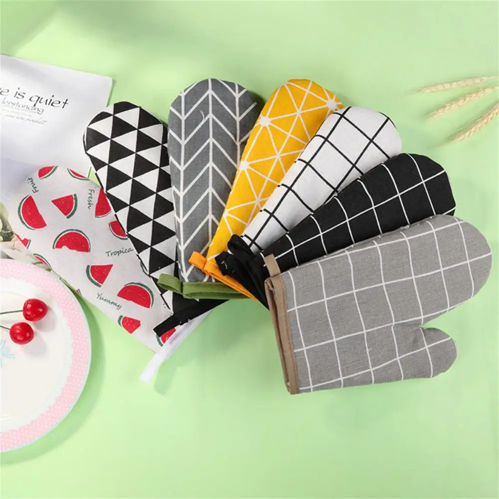 

With Hook Microwave Heat Insulation Mitts Anti-scalding Kitchen Baking Gloves Non-slip Cute Oven Gloves Kitchen Baking Supplies