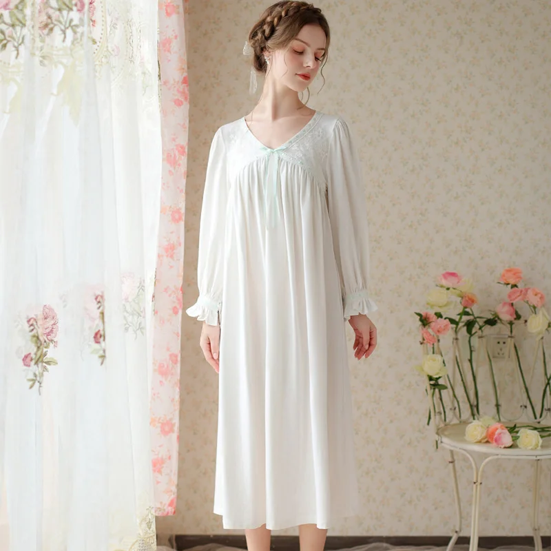 2023 Nightgown Women Cotton Lace Long Sleeve French Style Nightdress Fairy Spring V-Neck Vintage Sleepshirt Sleepdress Nightwear