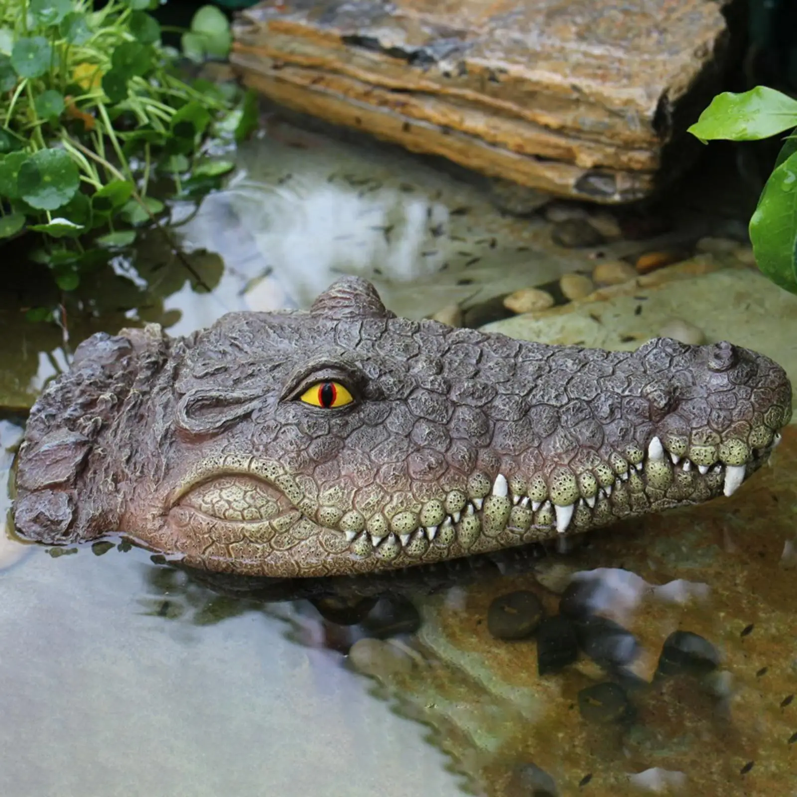 Simulation Floating Crocodile Head Outdoor Statues Deterrent Ducks Prank Toy Gator Head for Pool Garden Pond Decor Ornament