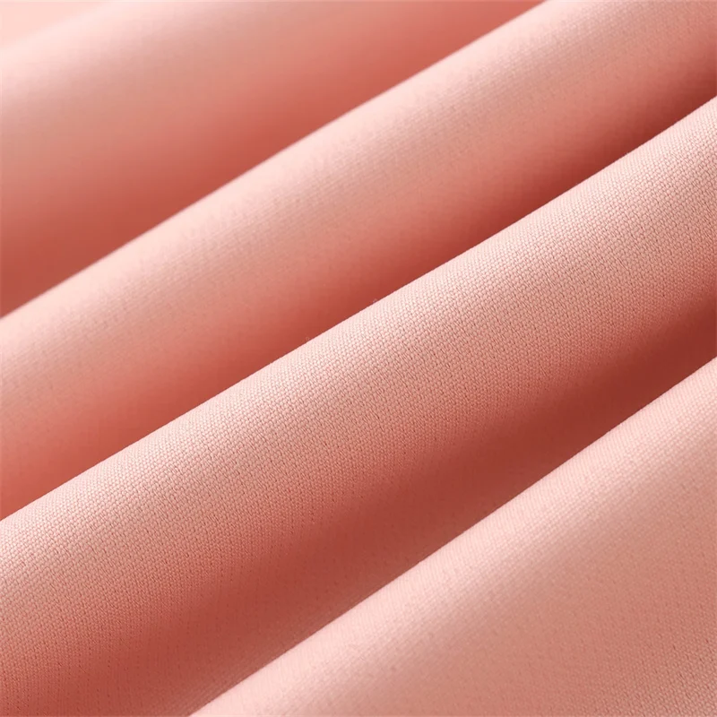 Новинка 2024 женское розовое платье-миди KEYANKETIAN с низким вырезом поясом и разрезом