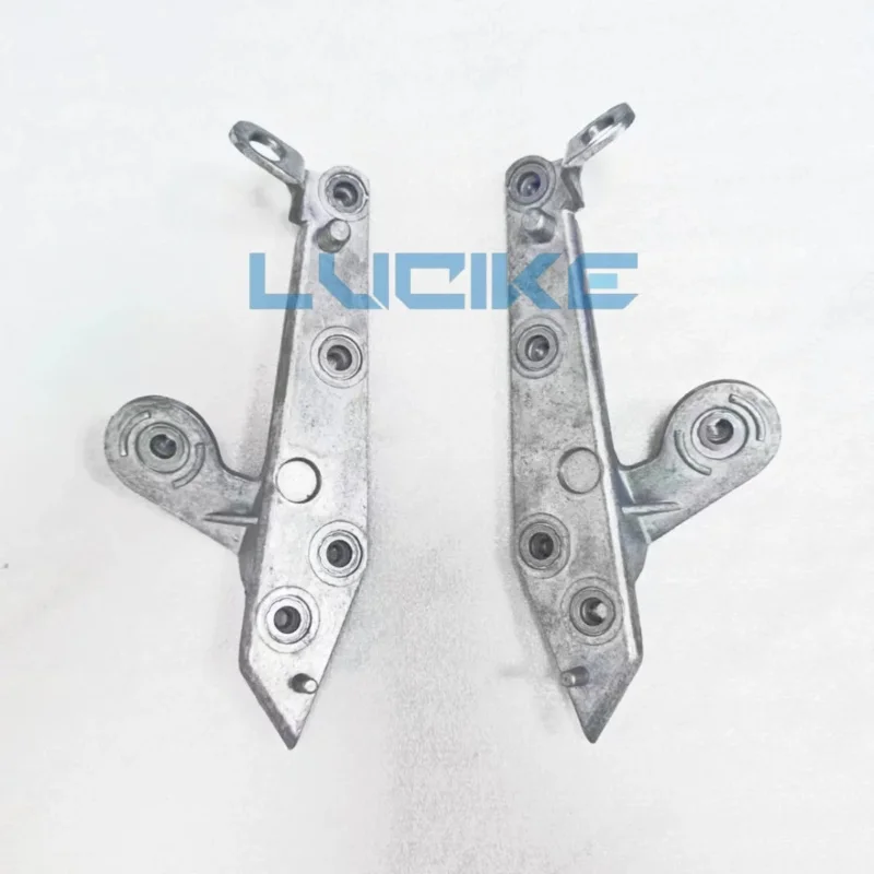 

Держатель переднего крыла для LAND ROVER RANGE ROVER VELAR L560 OEM LR091701 LR091700