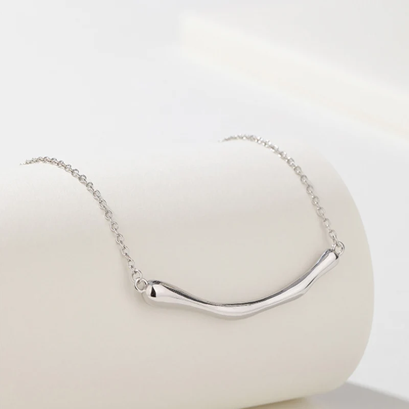 

Irregular Wave Necklace Women's 925 Sterling Silver Jewelry Personality Niche Design Light Luxury Collarbone Chain