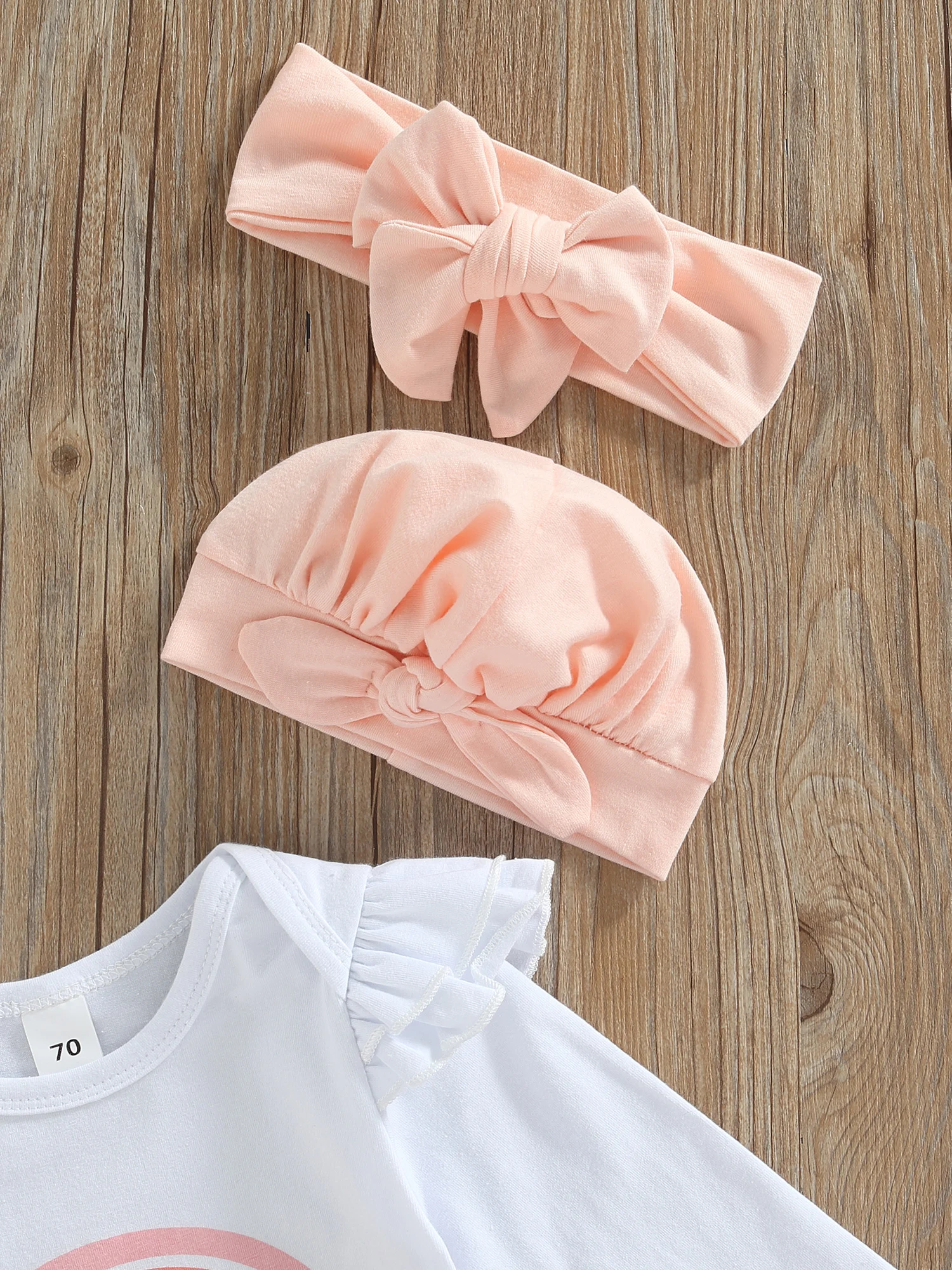 

Newborn Girls Clothes