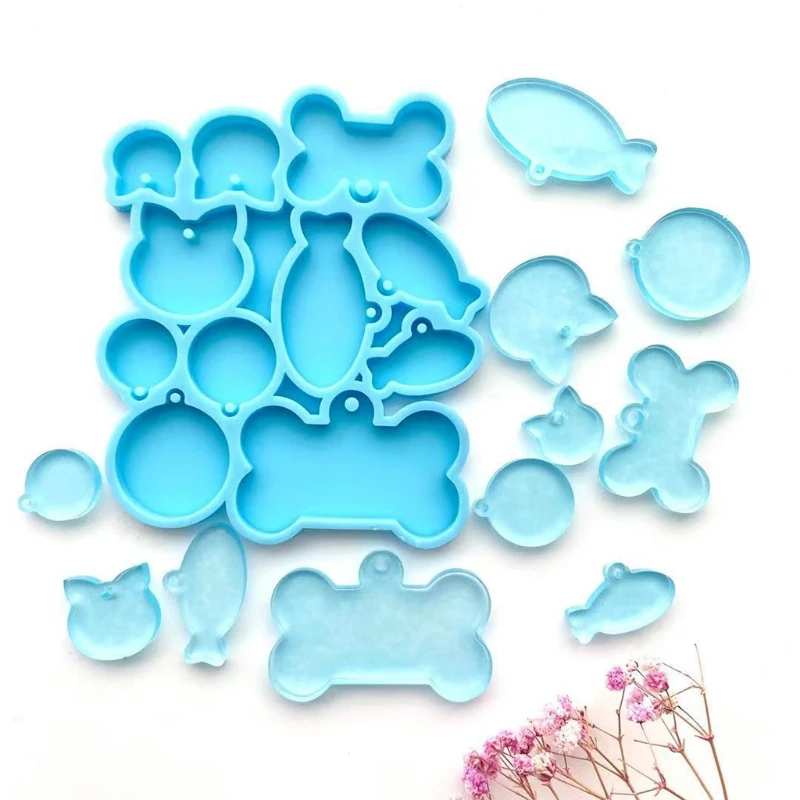 

Силиконовая форма в виде кошек, рыб, костей