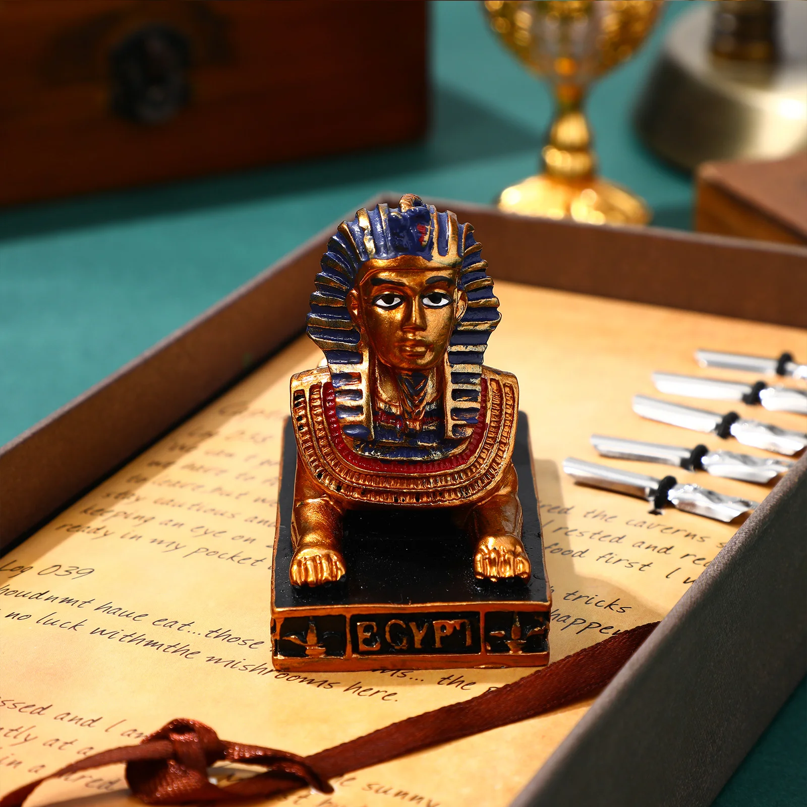 Игрушка для домашнего декора орнамент в виде сфинкса украшение рабочего стола