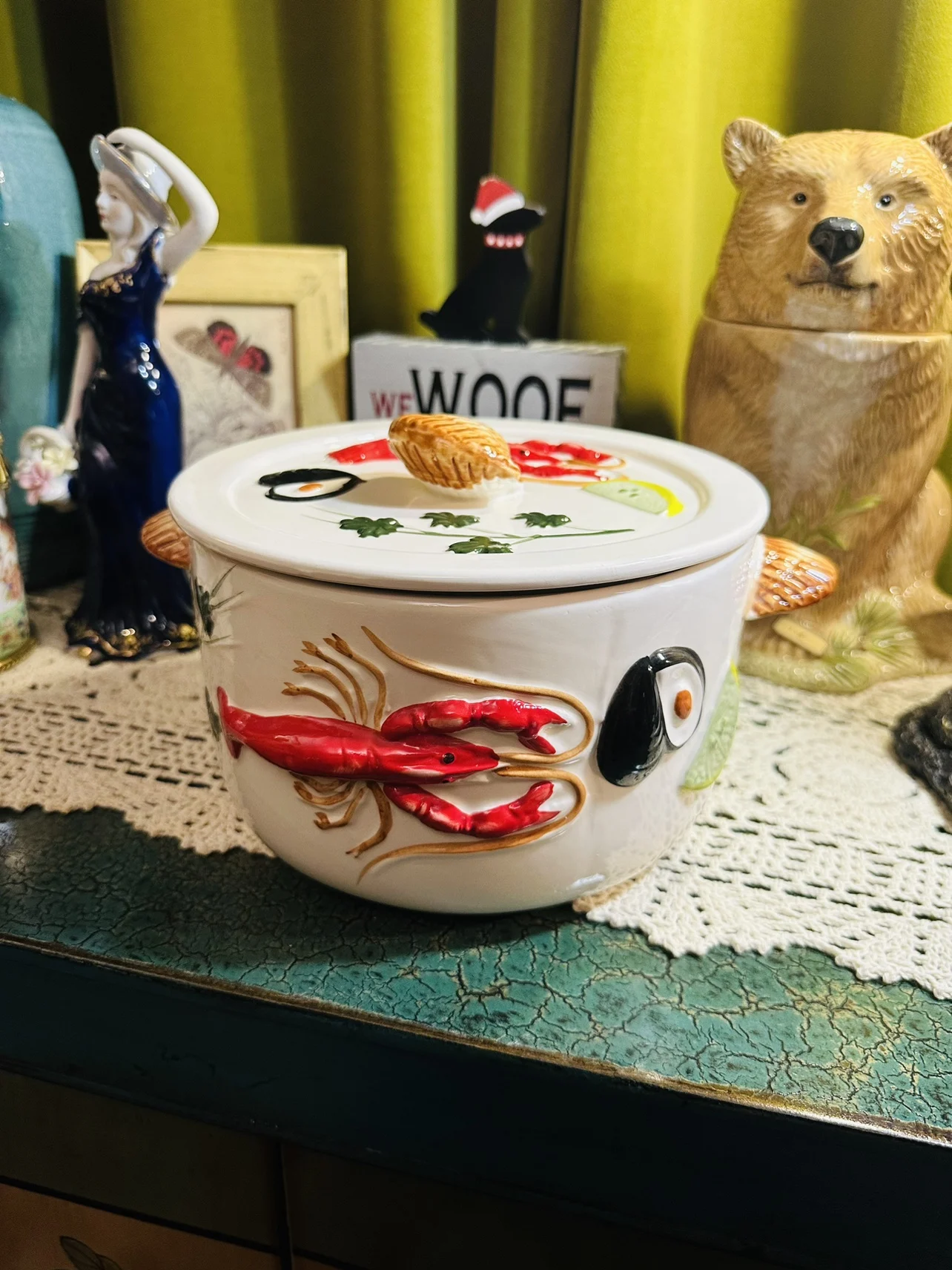 

Ceramic Double Ear Soup Bowl with Lid, Household Ceramic Large Soup Bowl, 3D Three-dimensional Hand-painted Lobster Ceramic Bowl