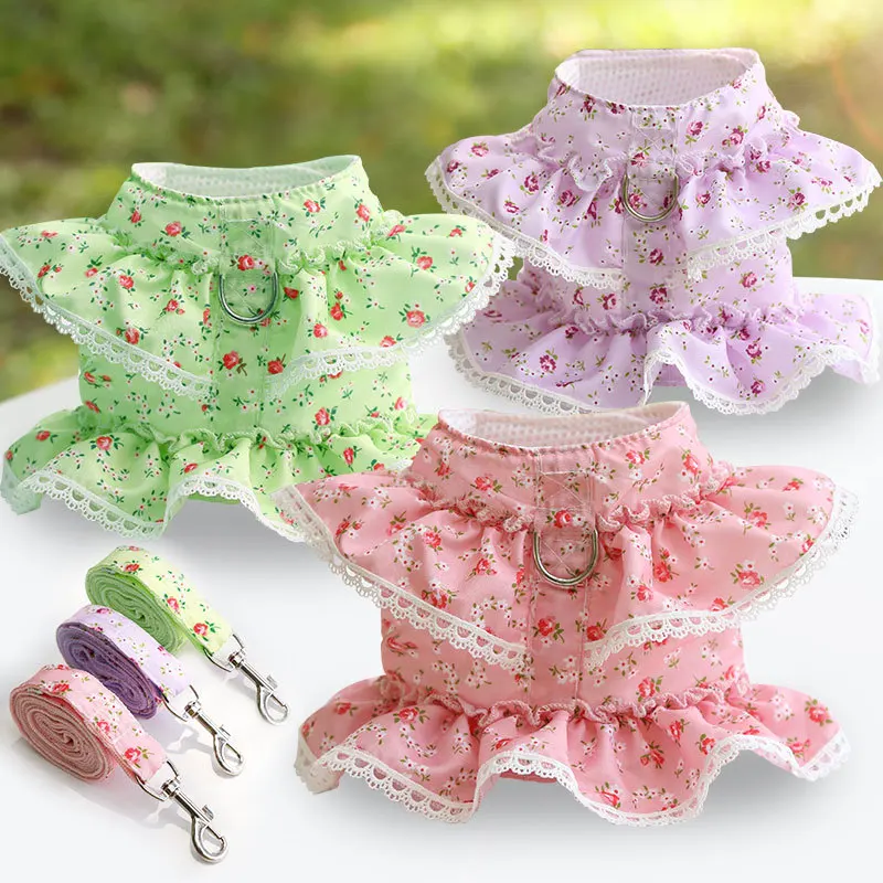 

Dog cat pet clothes chest strap traction small floral lace lace teddy bears spring, summer and autumn walking dog rope supplies
