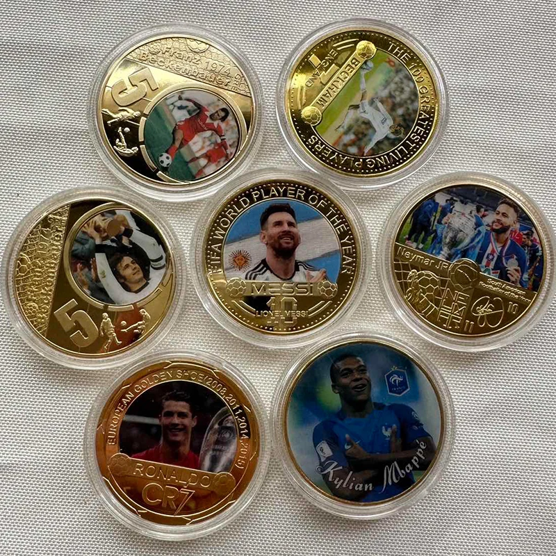 

Footballer Player Coin Set Gold Plated Challenge Coins Commemorative Coin with Gift Box Souvenir Gifts for Fans Collection