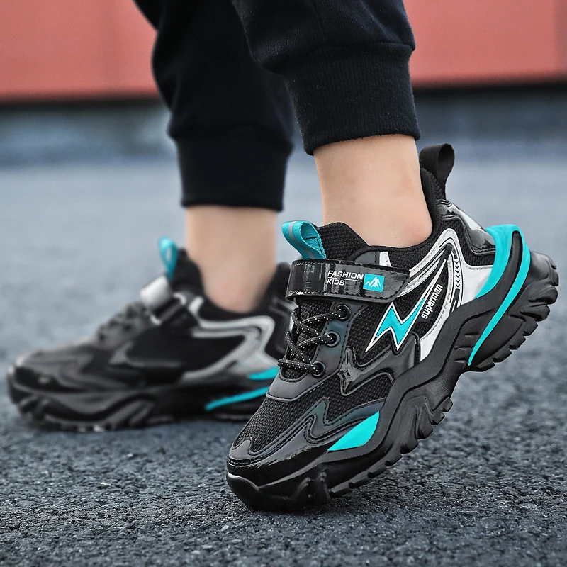 2023 New Mesh Kids Sneakers Breathable Children Shoes Casual Lightweight Non-slip Boys Shoes Summer Running Shoes for Kids