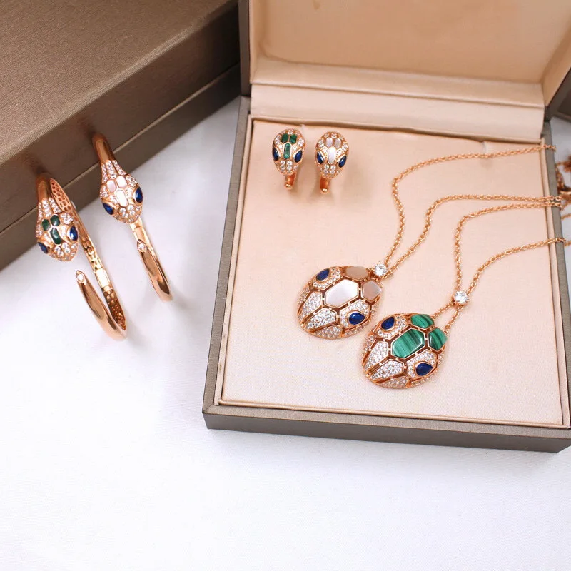 

Fashion Style Women Lady Setting Cubic Zircon Mother Of Pearl Snake Snakelike Plated Rose Color Ring Bangle Bracelet Necklace