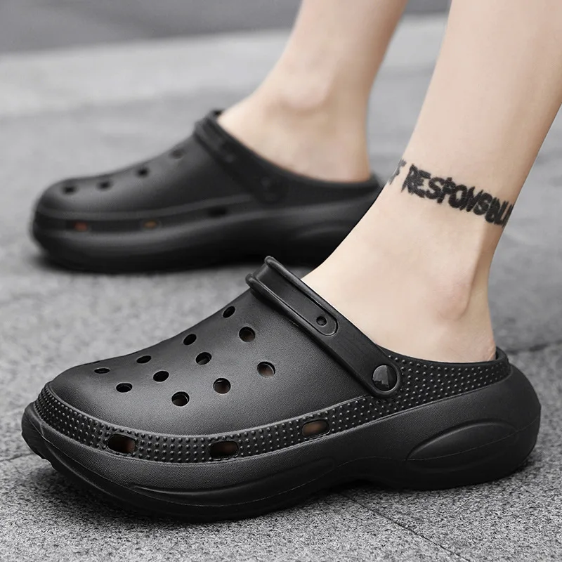 

Male Thick Bottom Anti-slip Sandal Outdoor Beach Hole Slippers Lightweight Shoes Men Summer Sandals Breathable Couple Sandals