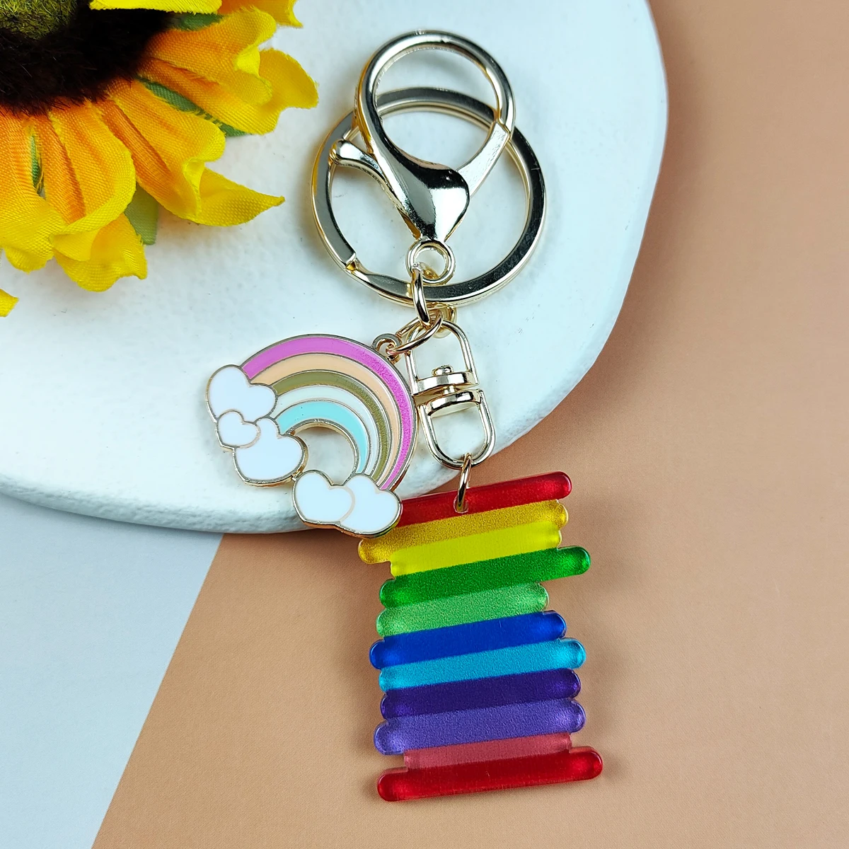 

2pcs Heart Cloud Rainbow Colorful Bridge Keychain For Lady Bag DIY Jewelry Accessory