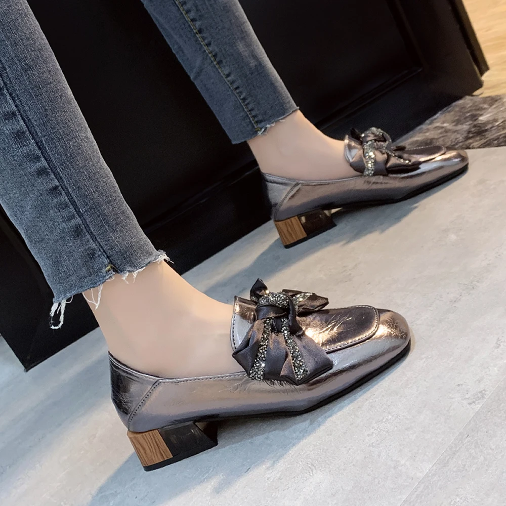 British style small leather shoes female 2023 spring bow thick heel square head single shoe women's middle heel two wear loafers