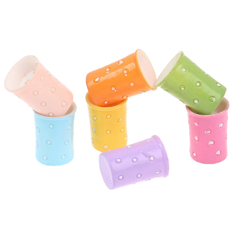 

1PC Mini Glass Resin Small Cup Doll House Model Modern Home Room Table Polka Dot Water Cup Accessories Toys Gifts