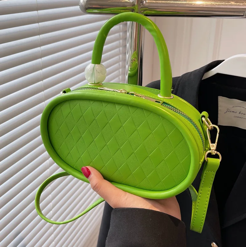 

Sweet Totes Crossbody Messenger Bag 2022 Designer Small Women Oval Handbags Fashion Shoulder Bags for Women Short Handle Famous