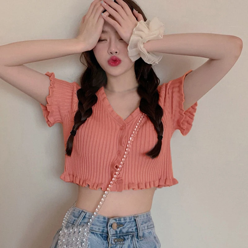 

Women' Fashion V-neck Button Ruffled Short Section Exposed Navel Knitted Short Sleeved Cardigan
