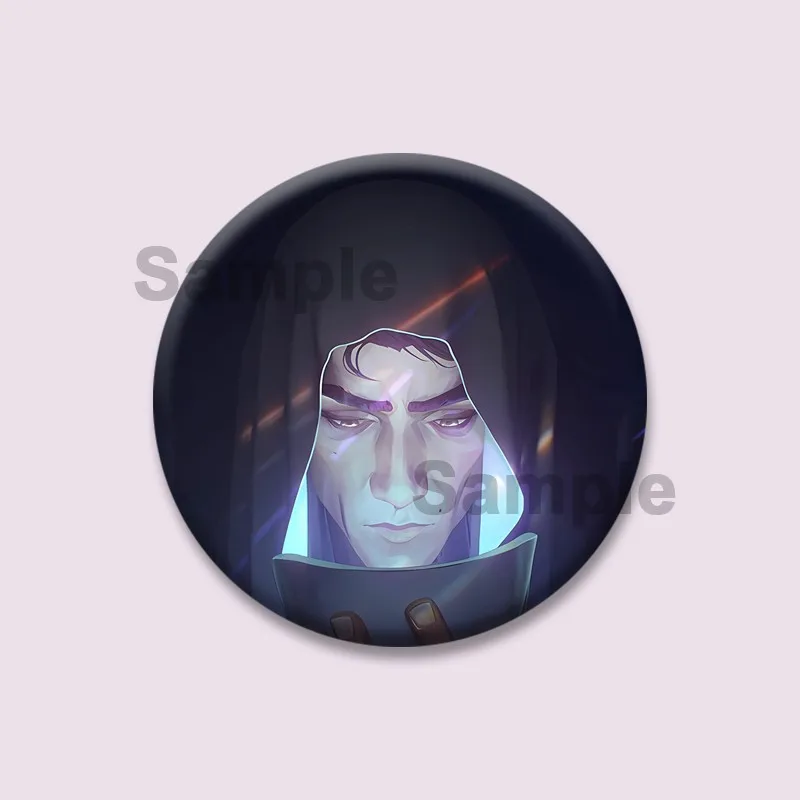 

Значок Виктора Arcane из пластика