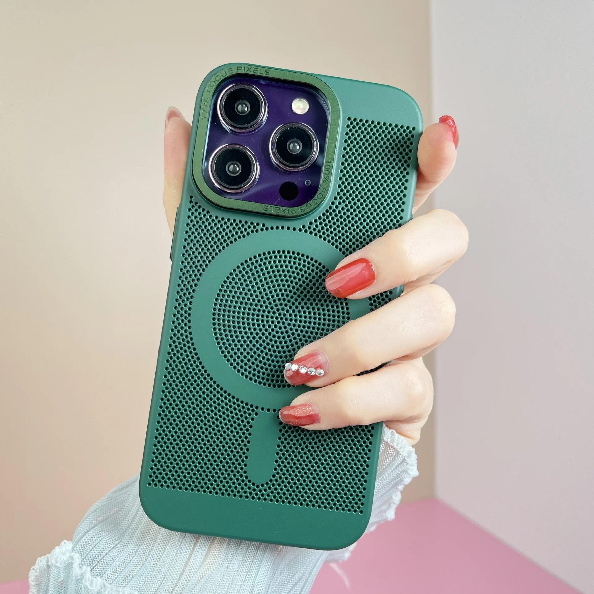 

Magsafe Magnetic Heat Dissipation Mesh Case for iPhone 14 13 12 11 Pro Max Full Coverage Phone Cover with Metal Lens Protection