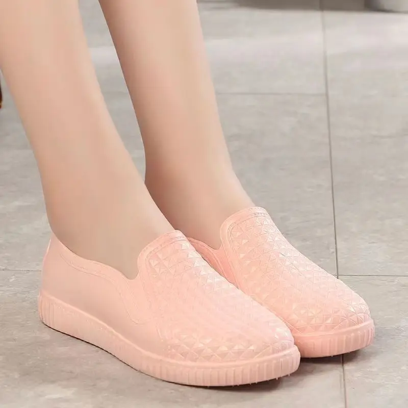 Free shipping low top rain shoes women's short rain boots mom kitchen shoes female chef loafer galoshes waterproof rainshoes