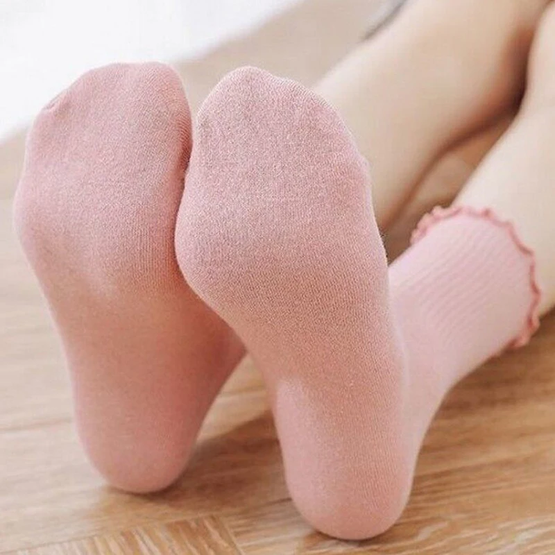 Japanese Style Solid Color Frilly Ruffle Socks for Women Girls Fashion Crew Cotton Cute Female Socks Black White Blue Green Red