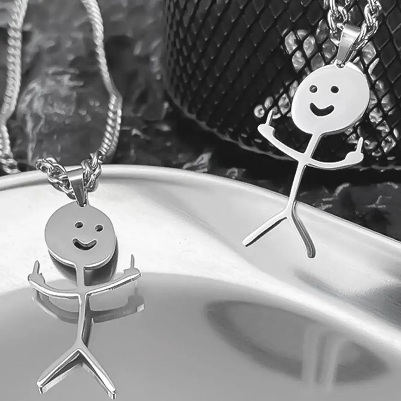 Ожерелье G &amp D из нержавеющей стали под заказ цвет серебро 18 К золото смешной