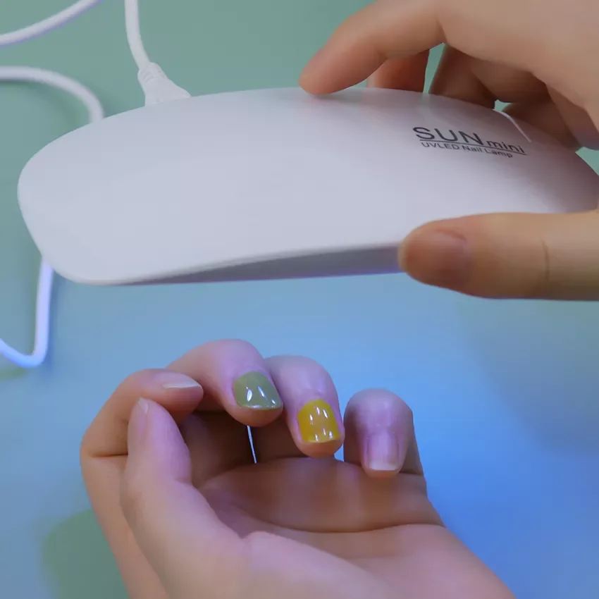 NEW IN Dryer Machine UV LED Lamp Portable USB Cable Home Use Mini UV Gel Varnish Dryer Lamp Nail Art Tools
