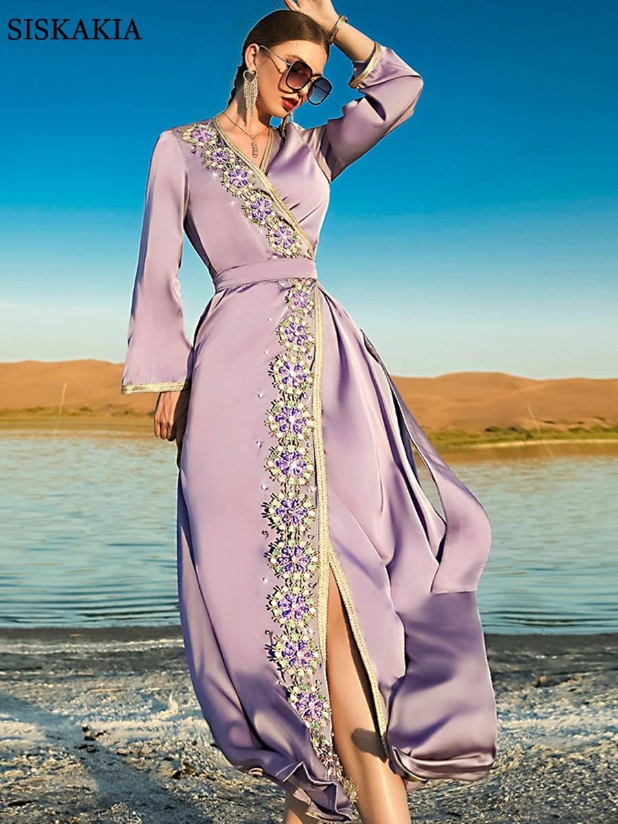 

Floral Embroidery Rhinestone Guipure Belted Dress V-Neck Long Sleeve Tape Trim Split Hem Satin Kaftan Abayas For Women