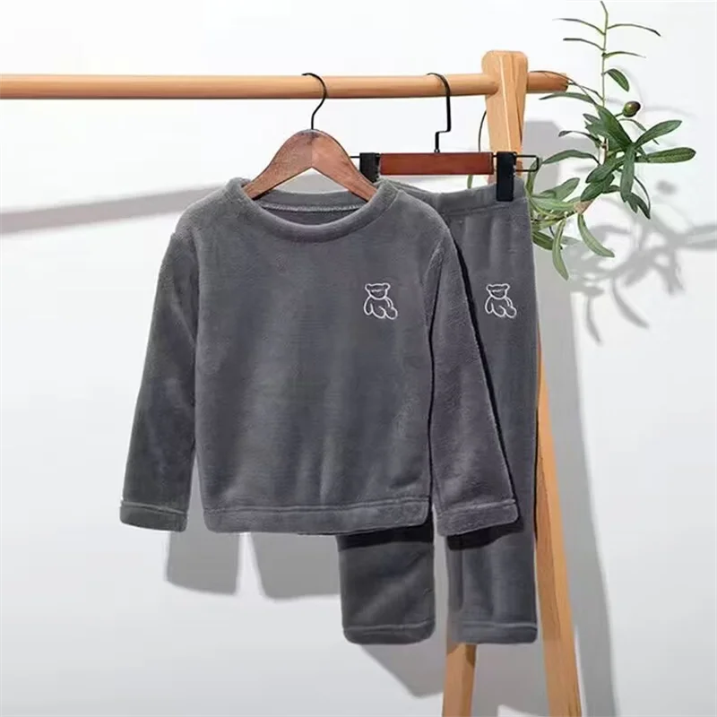 

Children's set Boys and girls coral velvet pajamas do not drop velvet autumn and winter with velvet thick round neck home wear