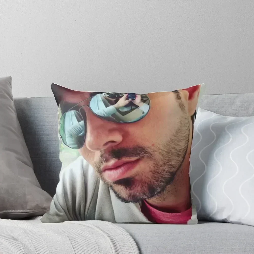 Декоративная подушка Enrique Iglesias рождественские наволочки предметы домашнего