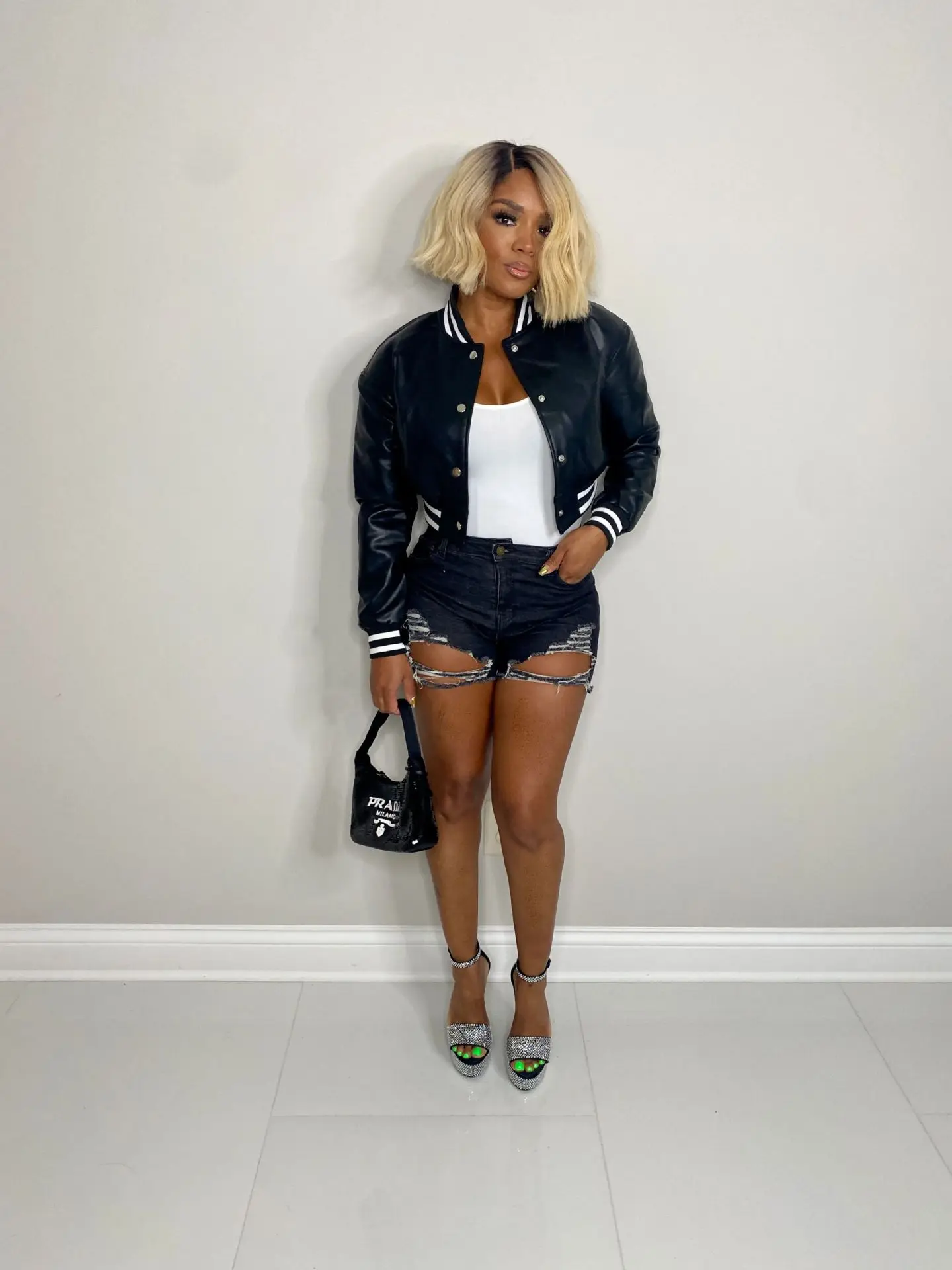 

Women Winter Streetwear Coats Casual Fashion Threaded Stretch Leather Jacket Black Cropped Outdoor Baseball Varsity Jacket