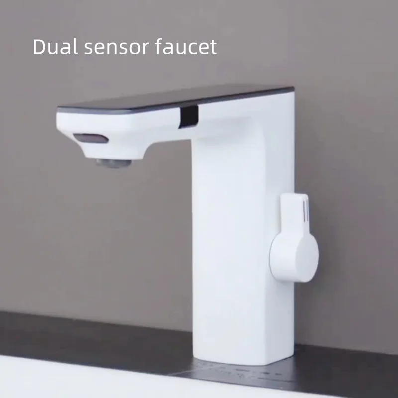 Умный смеситель цифровой с датчиком температуры светодиодный интеллектуальный