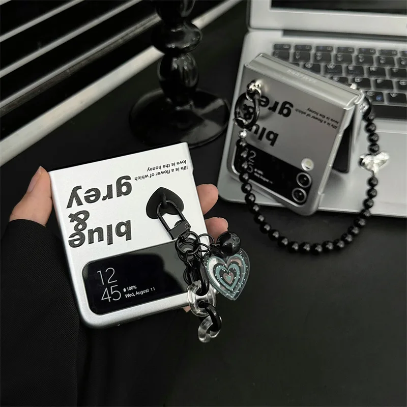 Simple Silver Matte Line Love Heart Phone Case for Samsung Galaxy Z Flip 4 3 Hard Cover for ZFlip3 Zflip4 Solid Shell Bracket