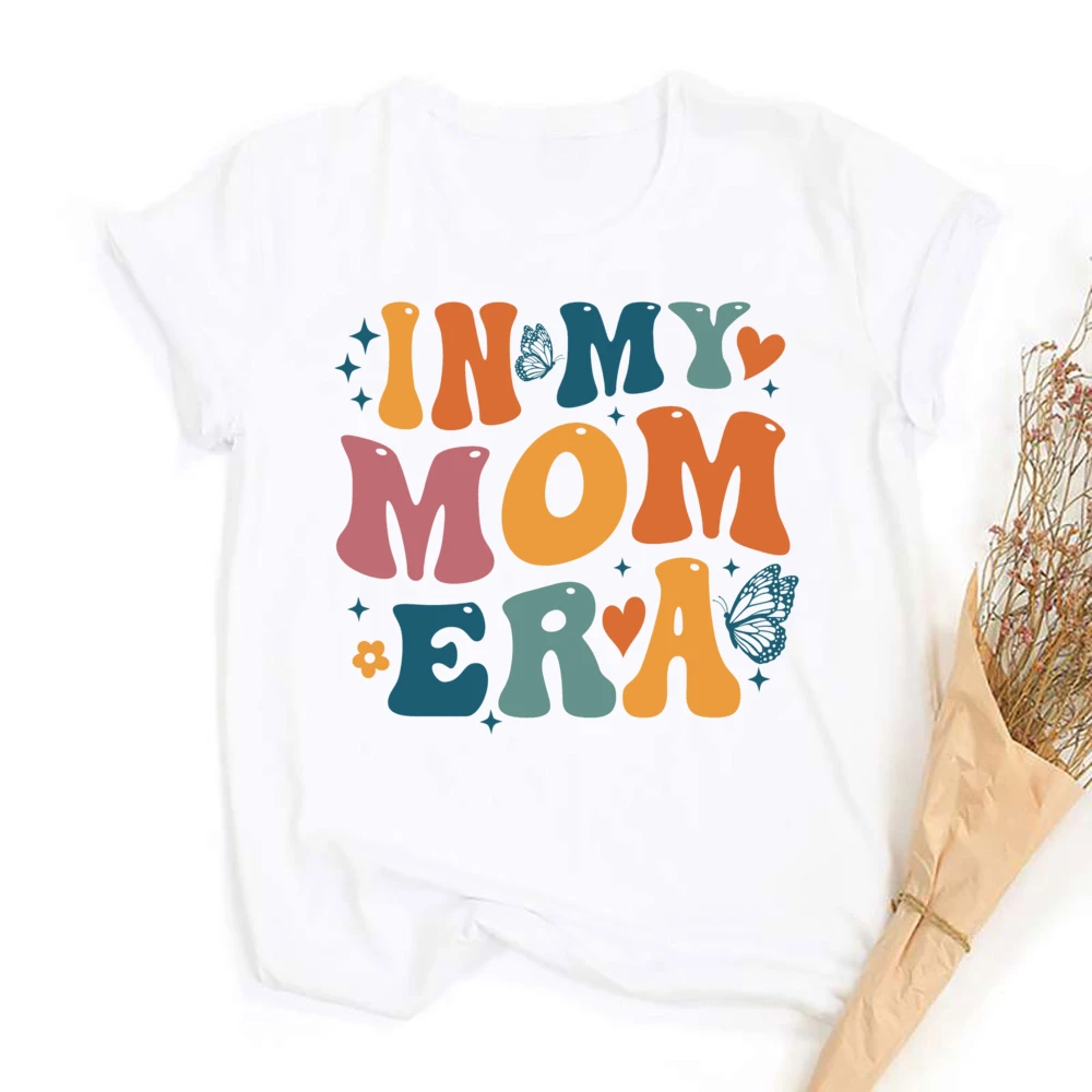 Фото Футболка с принтом In My Mom Era, футболка с короткими рукавами Mama Life, футболка на день матери, топы, женская летняя футболка, одежда в стиле ретро №4