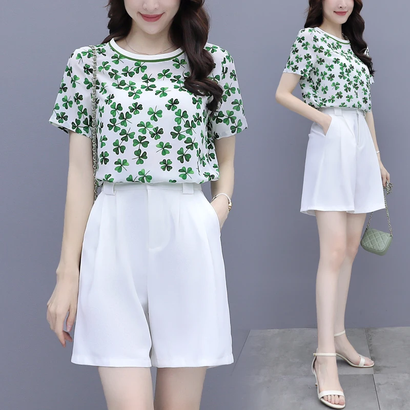 

Summer Elegant 2 Piece Suit Women 2022 New Casual Short Sleeve Chiffon Floral T-Shirt + High Waist Pocket Shorts Set Tops Suit