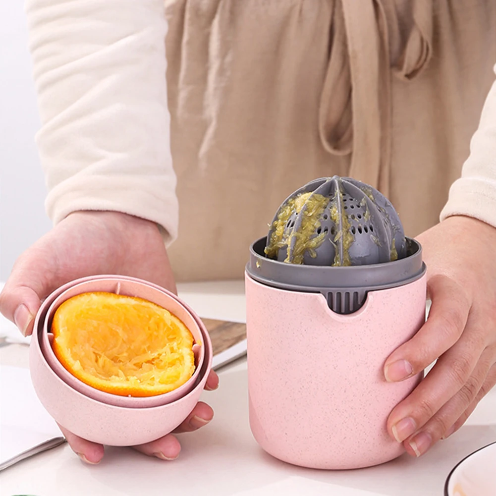 

DIY Hand Fruit Juicer Citrus Orange Squeezer Lid Rotation Press Anti-Slip Reamer for Lemon Lime Grapefruit Capacity Machine