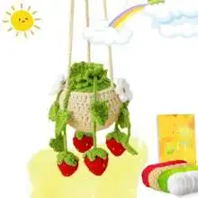 Набор материалов для вязания крючком с клубничным растением своими руками