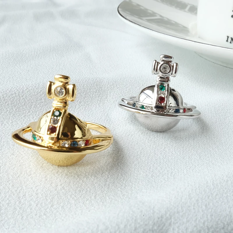 

Pop Vivienne West Queen 925 Sterling Silver Half Face Saturn Ring For Fashion Women Jewelry Punk Style Luxury Ins Same CP Gift