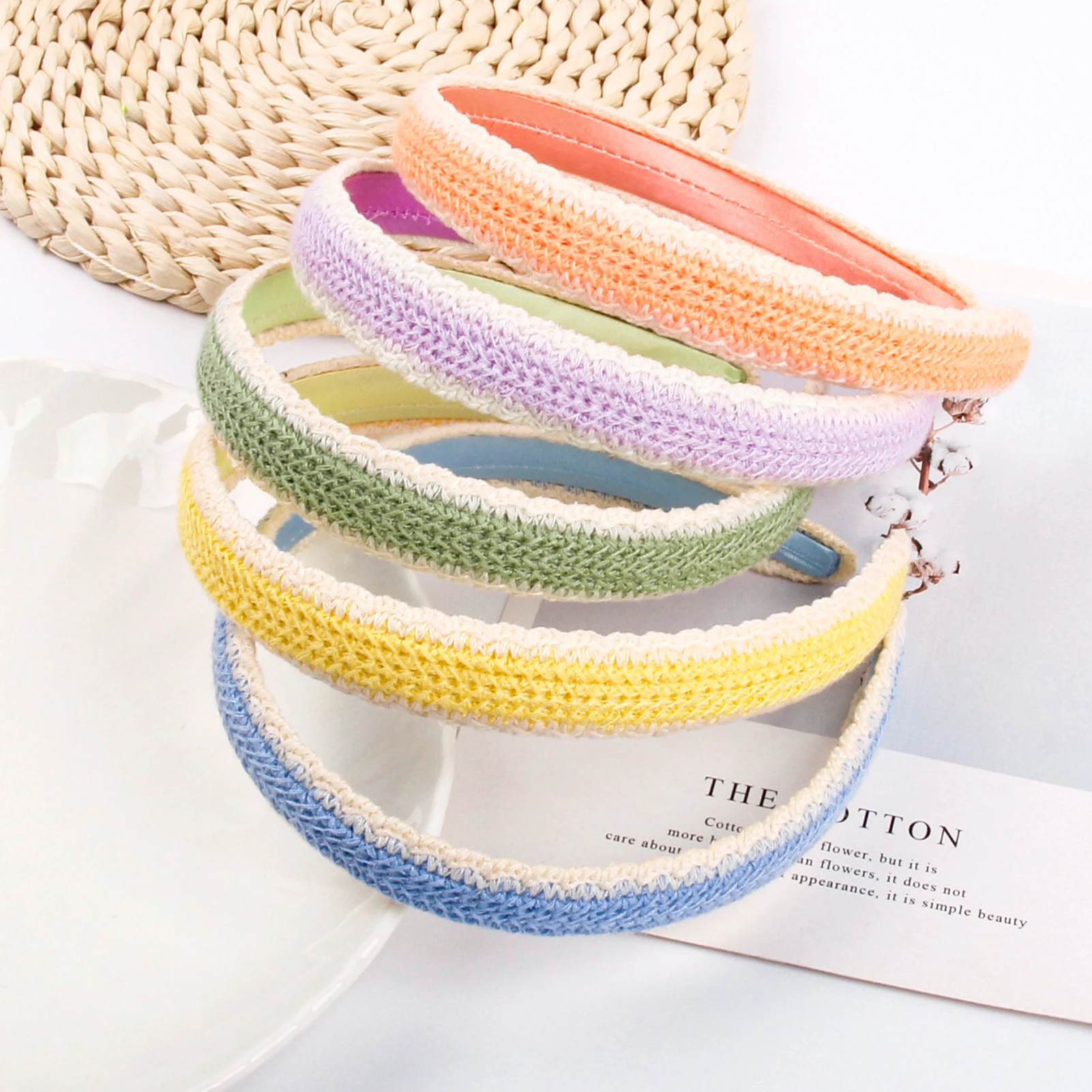 Обруч для волос Плетеный женский широкий ободок карамельных цветов весенний