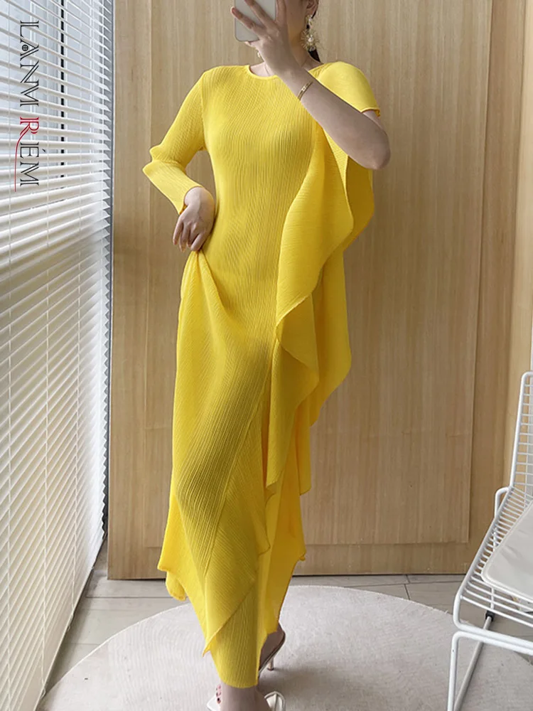 

LANMREM Ruffles Pleated Dress Women Round Neck Irregular Maxi Elegant Dresses Ladies Festival Clothing 2023 New 32A105