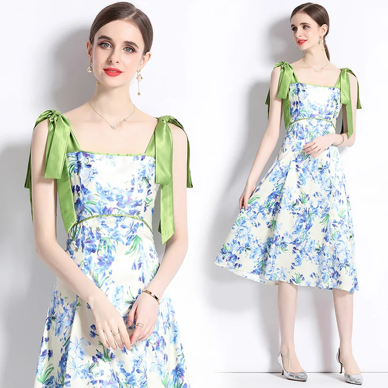 French Retro Floral Spaghetti Strap Dress For Women In Summer, High-End Design Sense, Niche Hanging Neck Beach Party  Long Dress