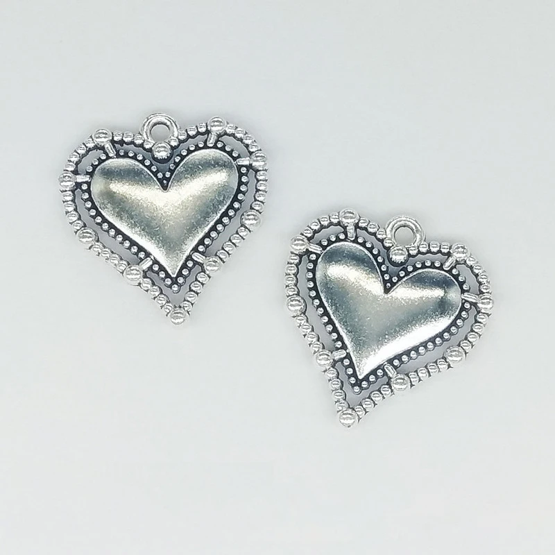 

10pcs/lot Antique Silver Color Love Heart Charms Pendants for DIY Handmade Necklace Jewelry Making Findings