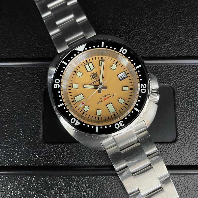 

STEELDIVE Mens Diver Watches Automatic Watch Turtle 200M Waterproof Mechanical Wristwatch Luminous Sapphire NH35 Ceramic Bezel