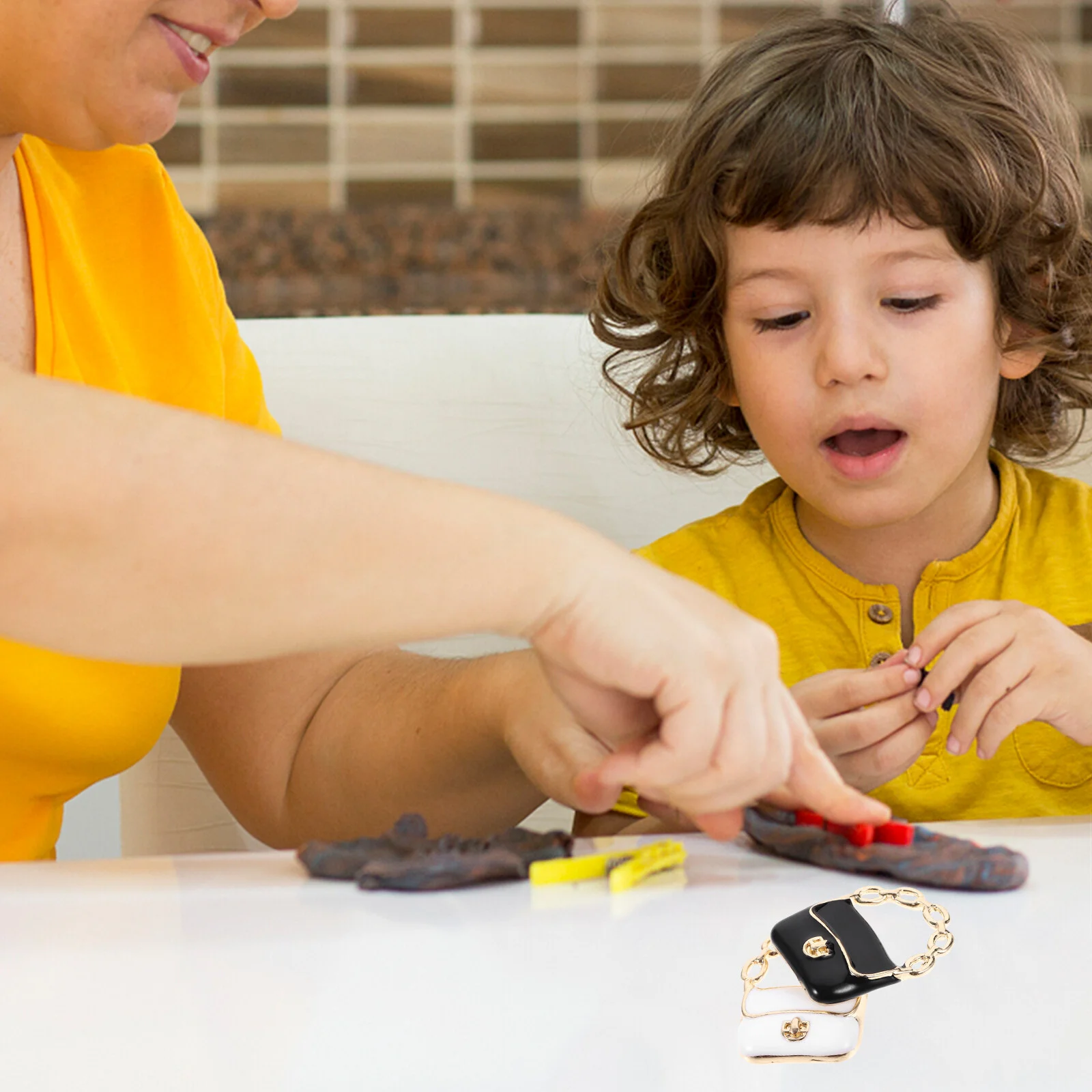 

4 Pcs Little Micro Scene Adornments Miniature Model Shoulder Tote Single House Chain Metal Home