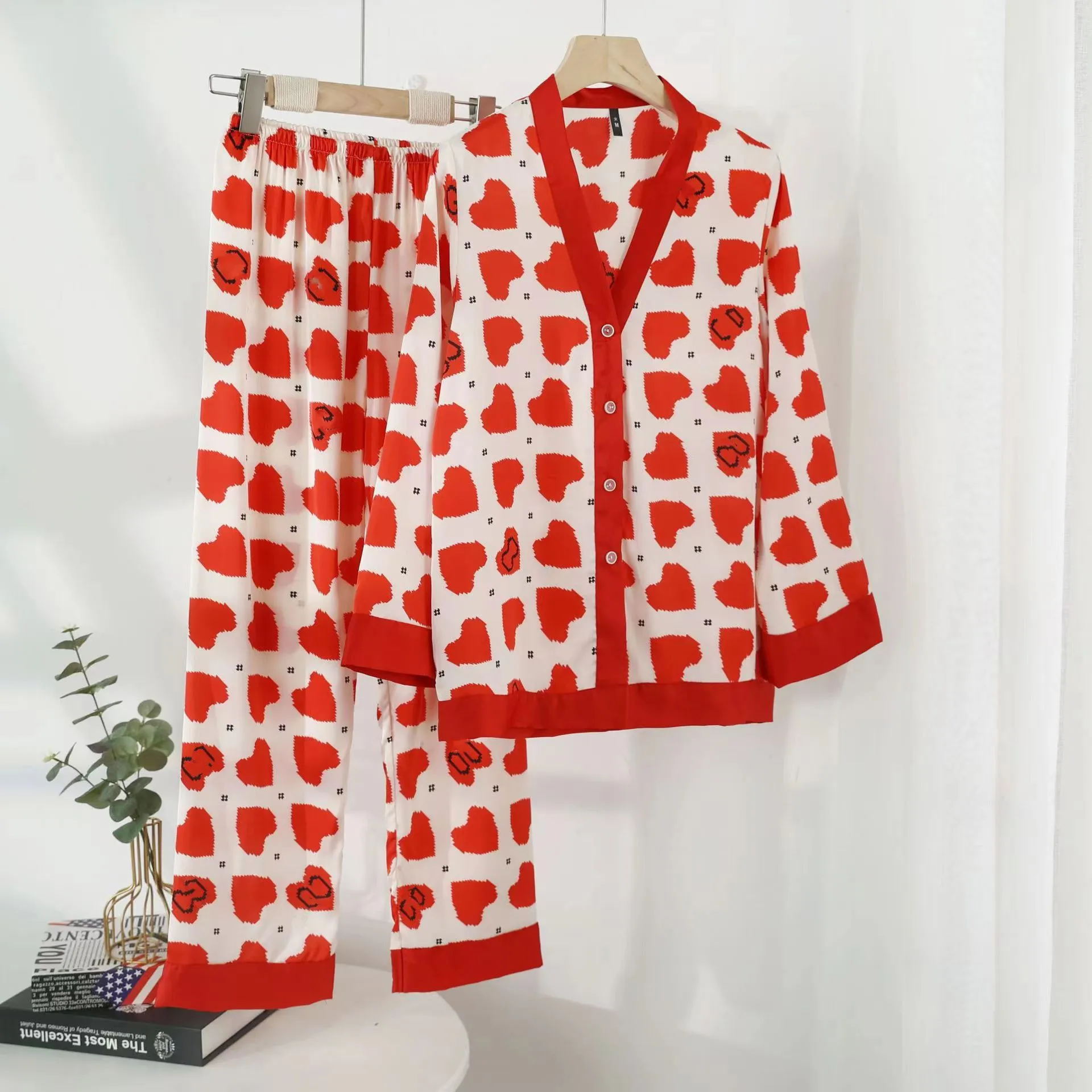 Women's Pajamas Set V Neck Design Luxury Cross Letter Print Sleepwear Silk Like Home Clothes XXXXL Large Size Nightwear