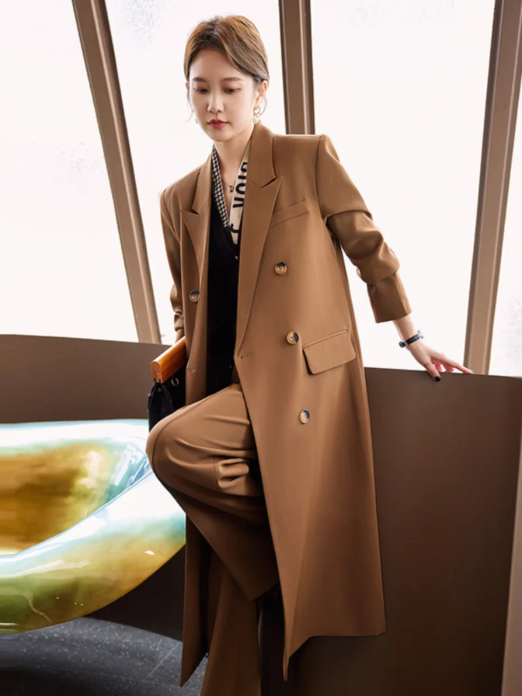 Рисунок 5 - Женский двубортный приталенный Длинный блейзер