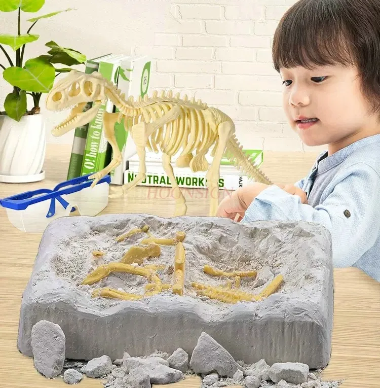 

Children's Archaeological Excavation Toys, Dinosaur Fossils, Hand Knocking Gems, Boy and Girl Treasure Hunting, Blind Box Gift